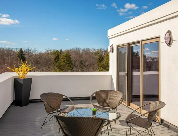 Courtyard by Marriott Boston Marlborough hotel detail image 2