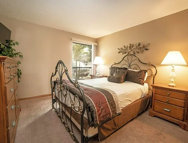 Pointe Royale Condominium Resort & Golf Course hotel detail image 3