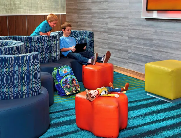 SpringHill Suites by Marriott at Anaheim Resort/Conv. Cntr hotel detail image 4