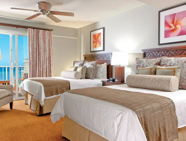 Club Wyndham at Waikiki Beach Walk hotel detail image 3