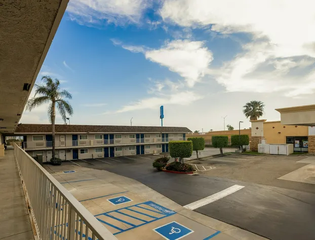 Motel 6 Ontario, CA - Airport hotel detail image 2