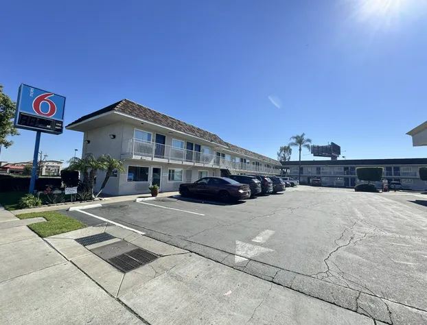 Motel 6 Ontario, CA - Airport hotel detail image 1