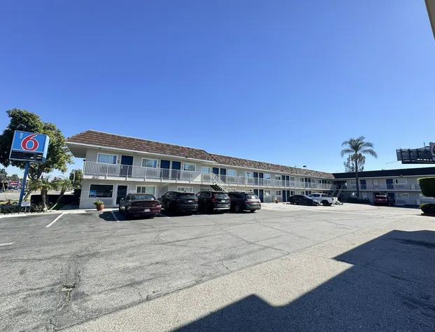 Motel 6 Ontario, CA - Airport hotel detail image 3