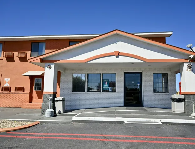 Howard Johnson by Wyndham New Braunfels hotel detail image 2