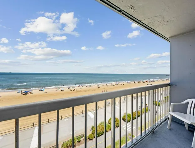 SureStay Studio by Best Western Virginia Beach Oceanfront hotel detail image 2