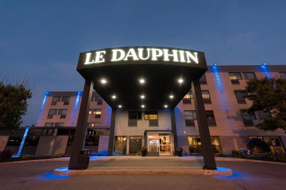 Hotel & Suites Le Dauphin Quebec hotel hero