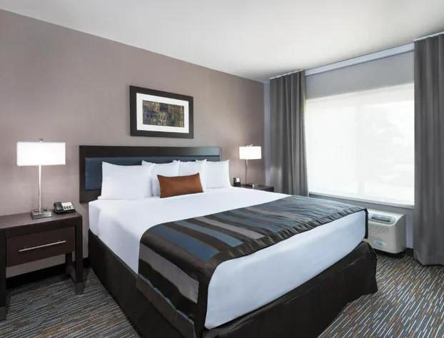 Wingate by Wyndham Sidney hotel detail image 4