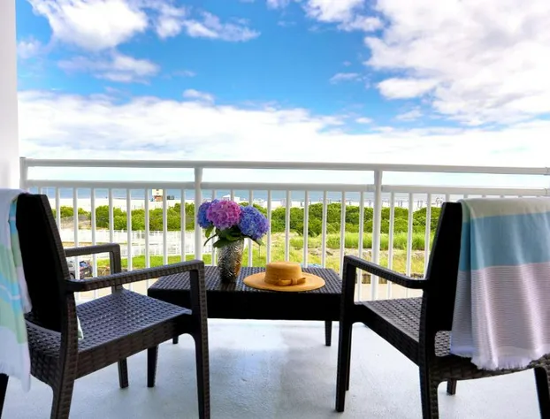 La Mer Beachfront Resort hotel detail image 2