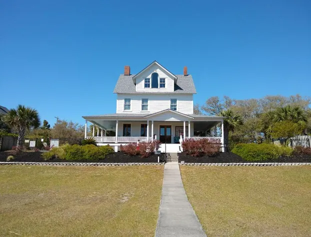 Surf Song Bed & Breakfast hotel detail image 2