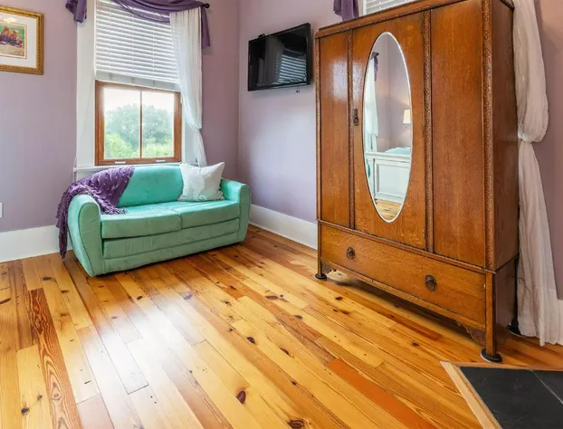 Surf Song Bed & Breakfast hotel detail image 4