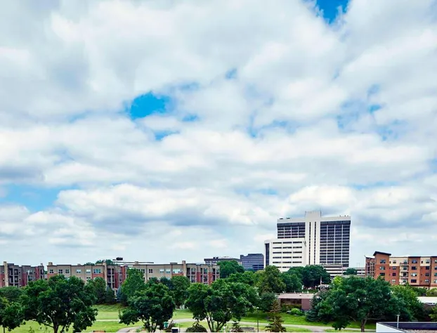 Minneapolis Marriott West hotel detail image 1
