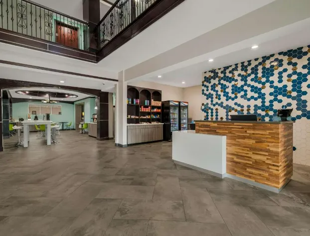 Best Western Bowie Inn & Suites hotel detail image 1
