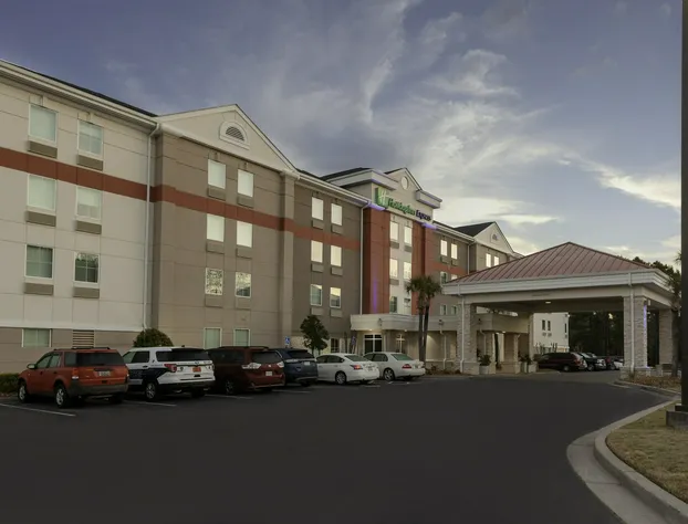 Holiday Inn Express Myrtle Beach-Broadway at the Beach by IHG hotel detail image 1