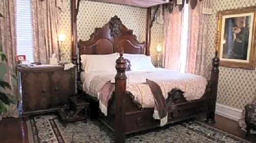 Lockheart Gables Romantic Bed and Breakfast hotel detail image 2