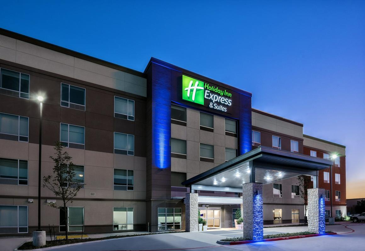 Holiday Inn Express & Suites Round Rock - Austin N, an IHG Hotel hotel hero