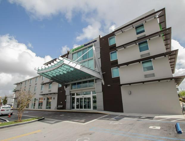 Holiday Inn Express & Suites Miami Airport East, an IHG Hotel hotel detail image 1