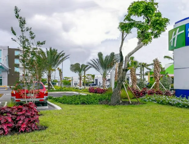 Holiday Inn Express & Suites Miami Airport East by IHG hotel detail image 1