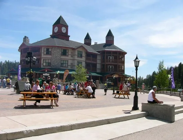 Polaris Lodge hotel detail image 3