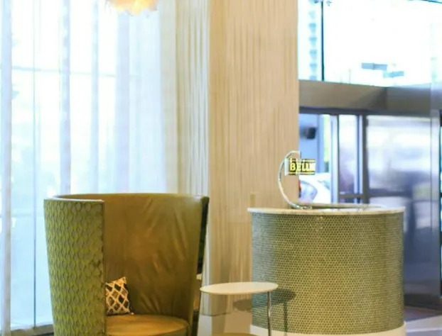 Renaissance Arlington Capital View Hotel hotel detail image 4