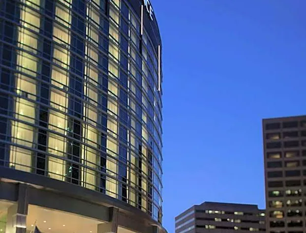 Renaissance Arlington Capital View Hotel hotel detail image 1