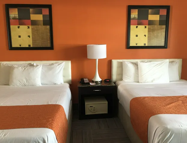 Howard Johnson by Wyndham North Bergen hotel detail image 3