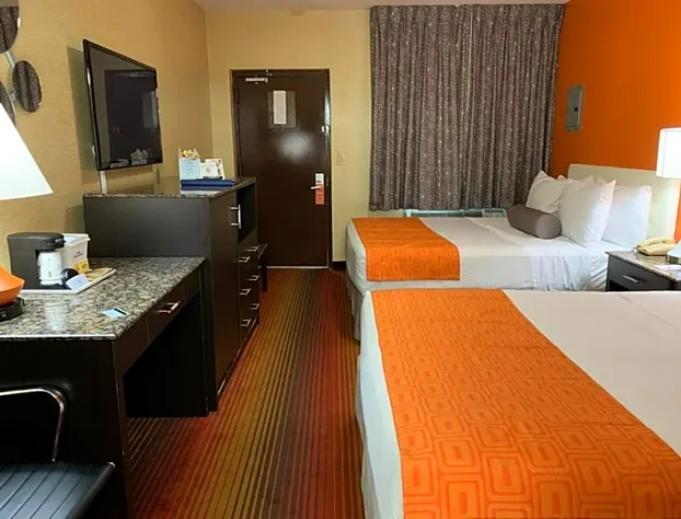 Howard Johnson by Wyndham North Bergen hotel detail image 1