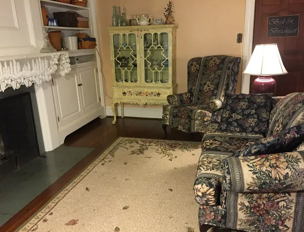 Red Lion Bed & Breakfast hotel detail image 3