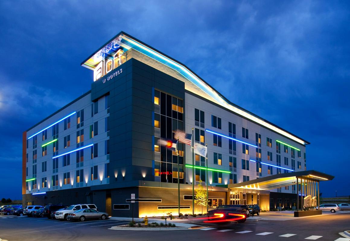 Aloft Denver Airport at Gateway Park hotel hero