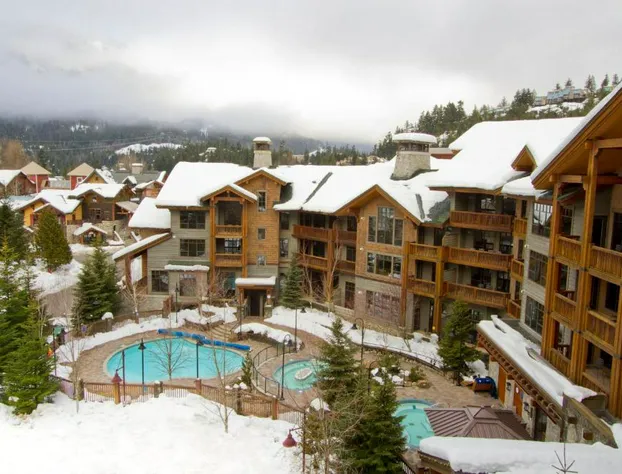 First Tracks Lodge hotel detail image 3