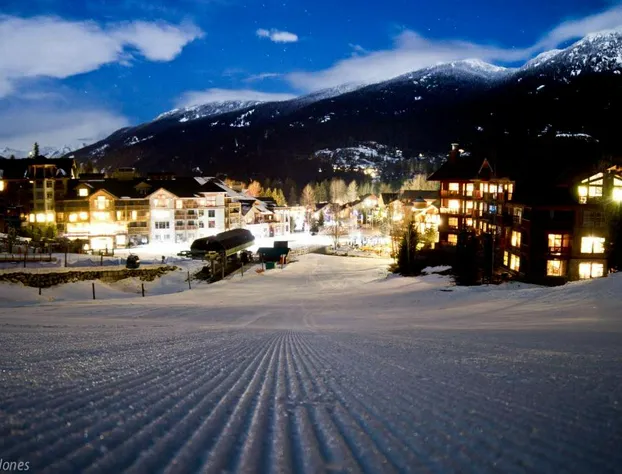 First Tracks Lodge hotel detail image 4