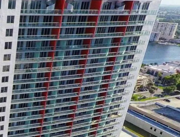 Bwalk Resort Rentals hotel detail image 2