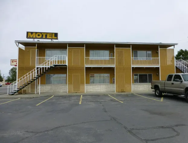 Umatilla Inn and Suites hotel detail image 1