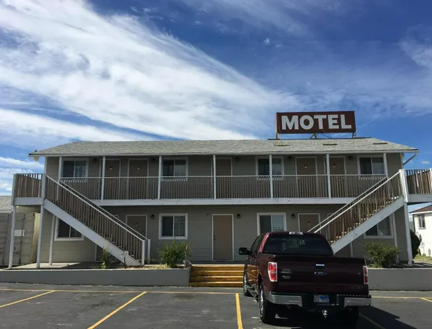 Umatilla Inn and Suites hotel detail image 3