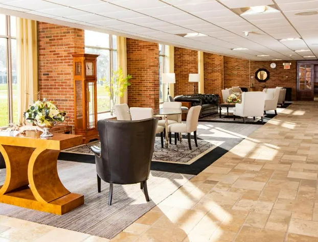 Hillsdale College Dow Hotel and Conference Center hotel detail image 4