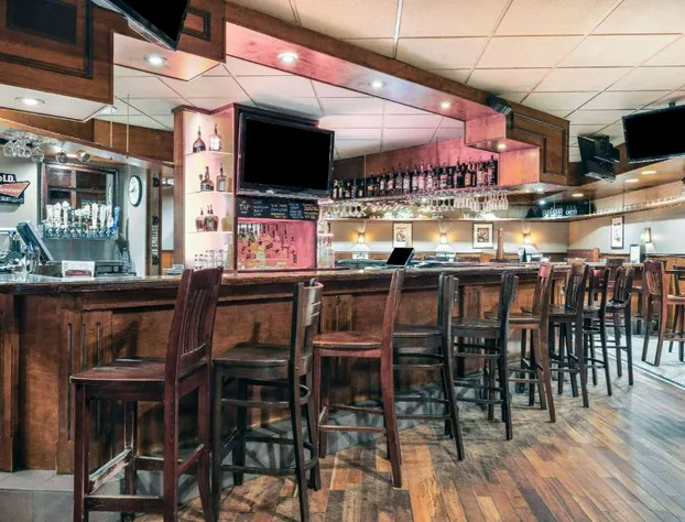 AmericInn by Wyndham Duluth South Black Woods Event Center hotel detail image 2