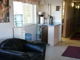 Rest Inn and Suites Motel Wells hotel detail image 2