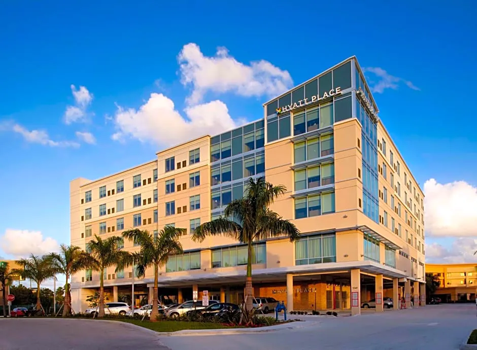 Hyatt Place Miami Airport-East hotel hero