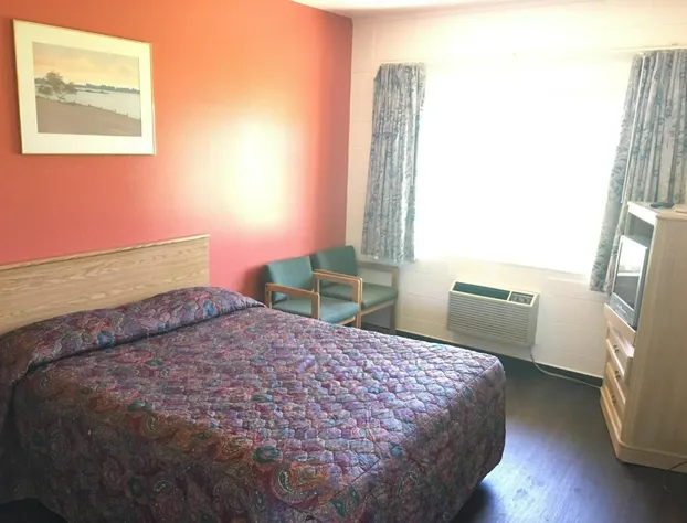 Budget Inn Motel hotel detail image 3