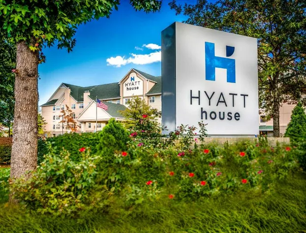 Hyatt House Herndon/Reston hotel detail image 1