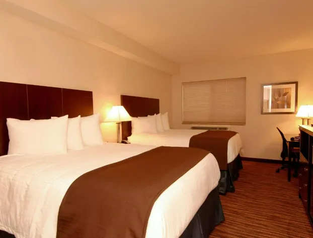 Cobblestone Inn & Suites - Fort Madison hotel detail image 2