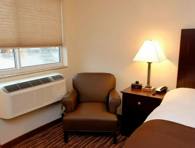 Cobblestone Inn & Suites - Fort Madison hotel detail image 4