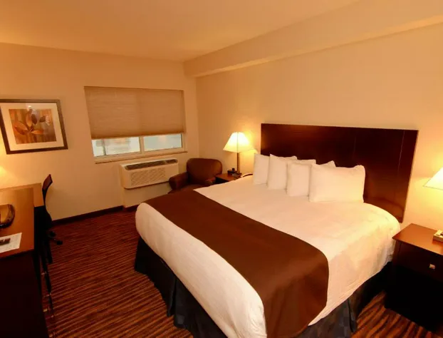 Cobblestone Inn & Suites - Fort Madison hotel detail image 4