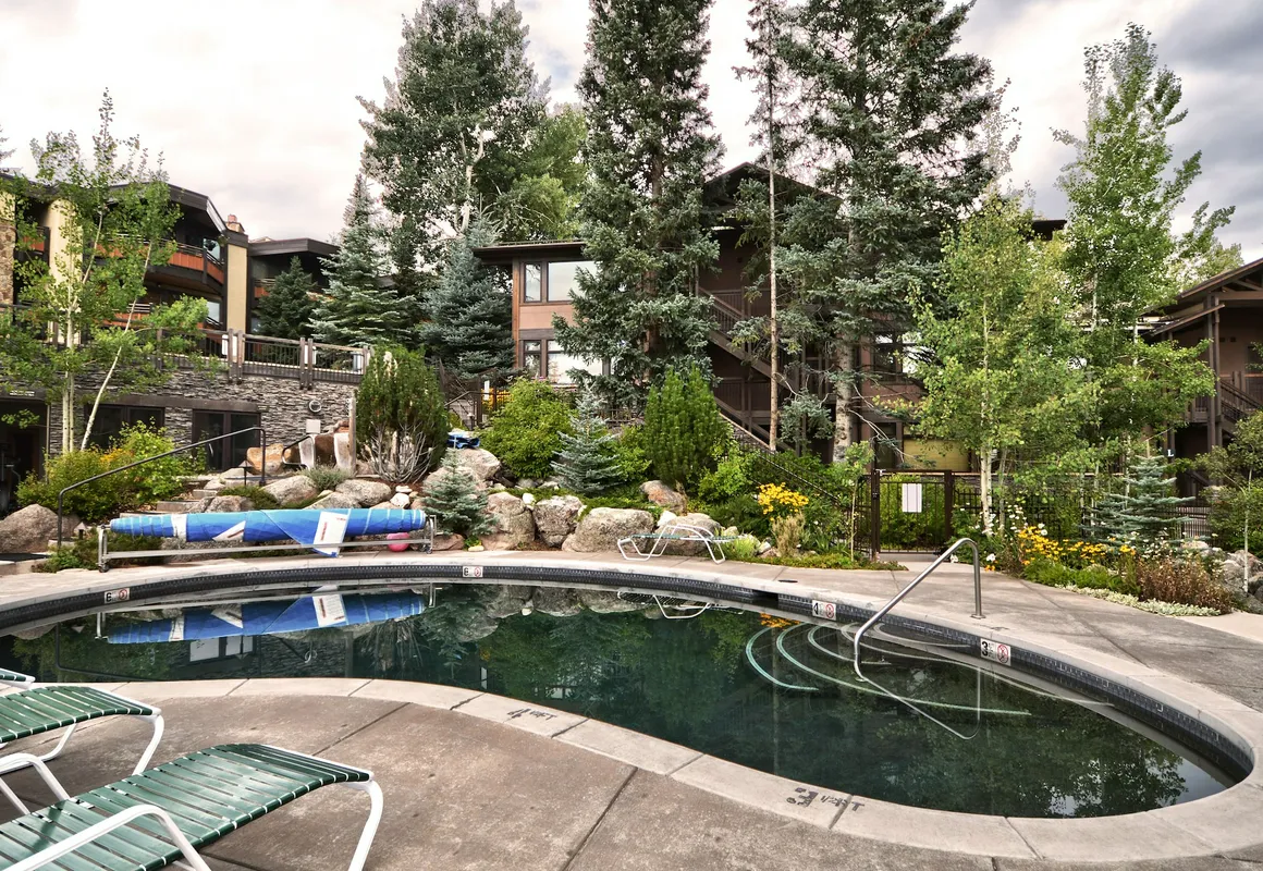 Aspenwood - CoralTree Residence Collection hotel hero