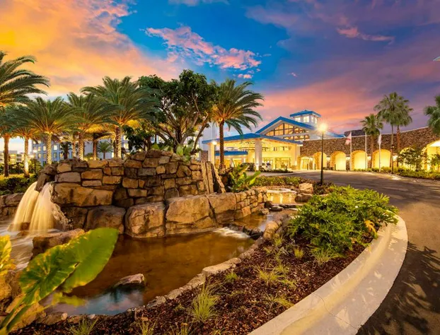 Universal's Loews Sapphire Falls Resort hotel detail image 2