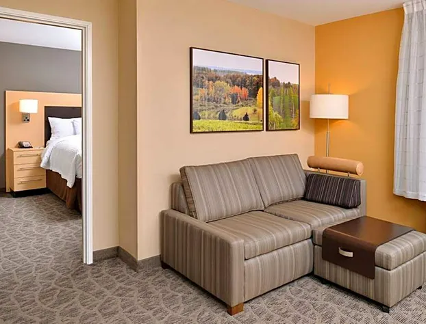 TownePlace Suites Detroit Commerce hotel detail image 3