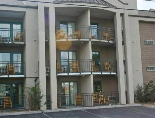 Norma Dan Motel - Near Dolly Parton's Stampede Dinner Attraction hotel detail image 2