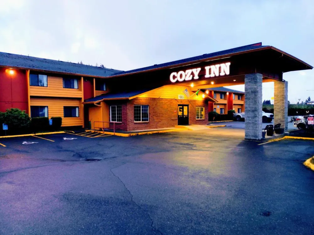 Quality Inn Centralia Chehalis hotel hero