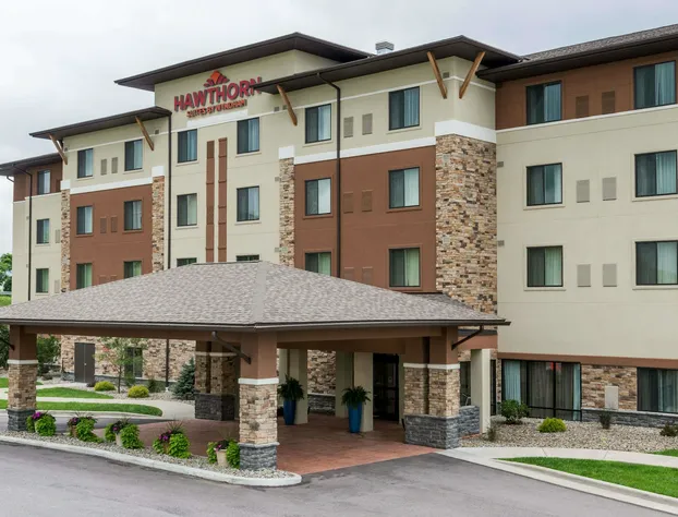 Hawthorn Suites by Wyndham Wheeling at the Highlands hotel detail image 1