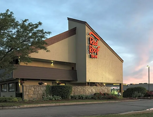 Red Roof Inn Chicago - Downers Grove hotel detail image 2