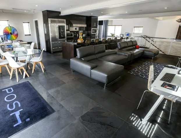 Posh South Beach Hostel hotel detail image 3